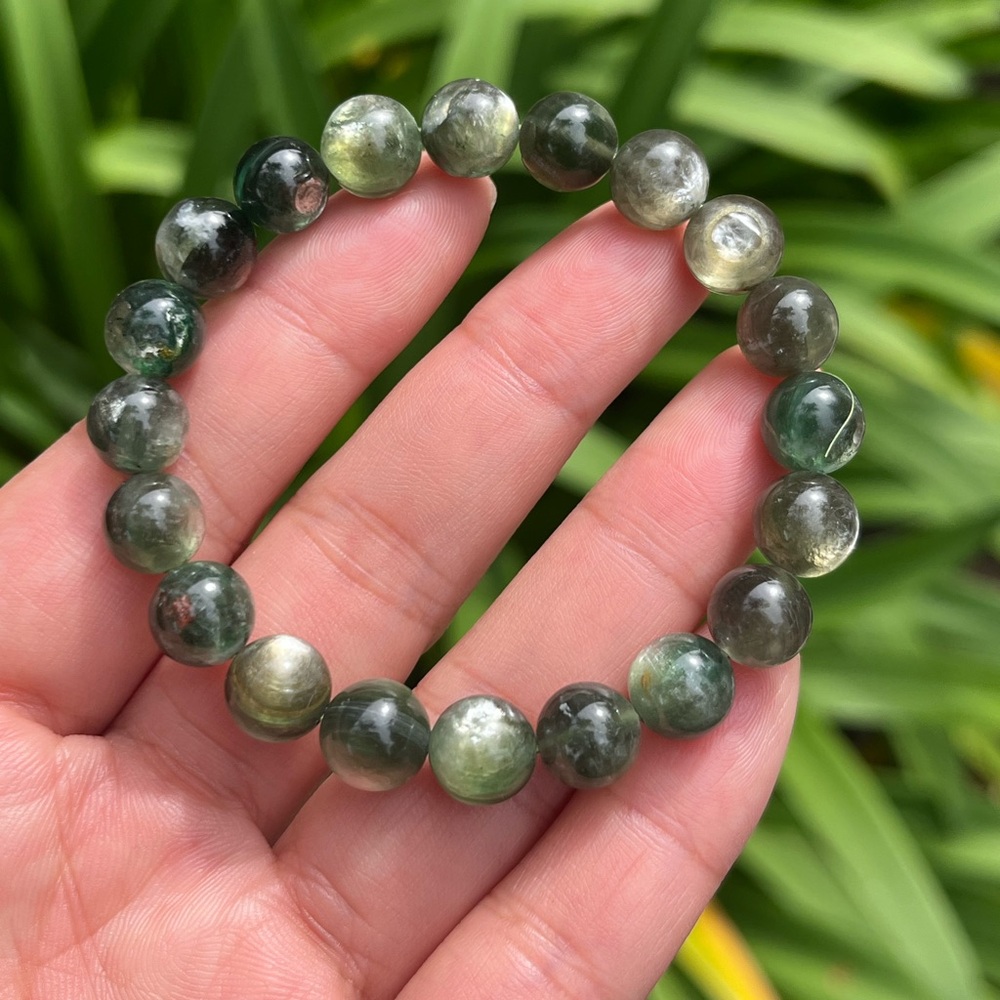 9mm stretchable green flashy lepidolite‎ bracelet